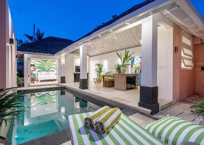 Ocean Two 4br Family Retreat Oberoi * Seminyak