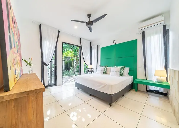 Ocean Two 4br Family Retreat Oberoi *