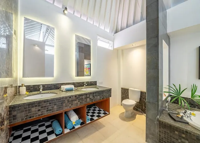 Ocean Two 4br Family Retreat Oberoi Villa Seminyak