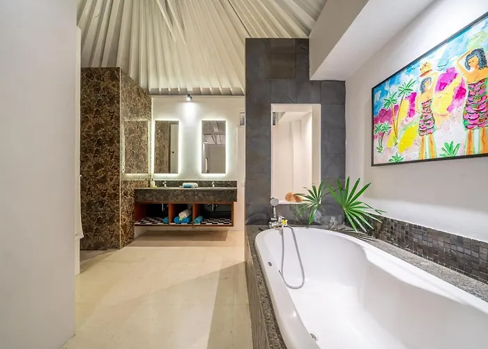 Ocean Two 4br Family Retreat Oberoi