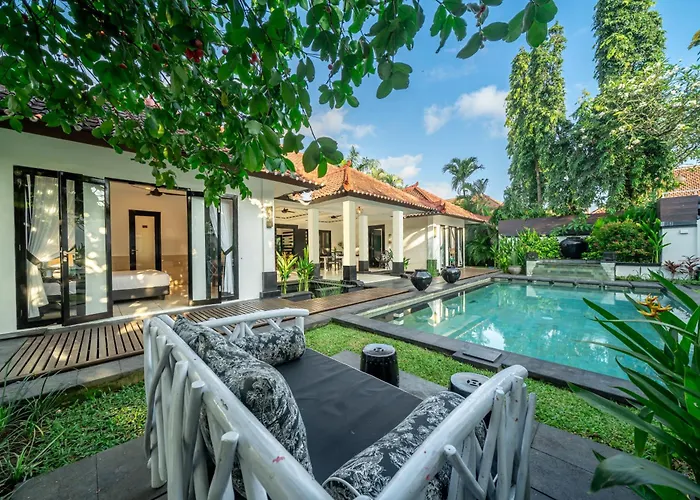 Ocean Two 4br Family Retreat Oberoi